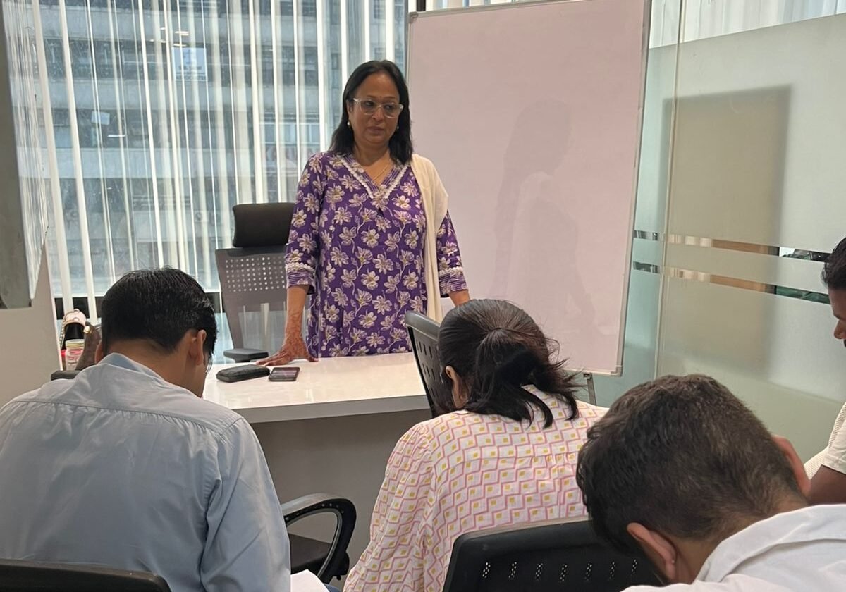 Best English Speaking Institute In Delhi | Vani Lingua